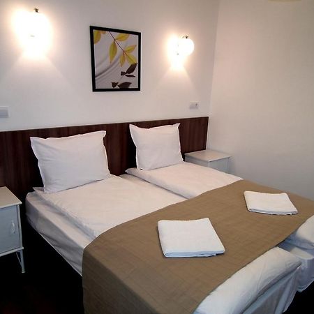 Hotel White House Veliko Tărnovo Camera foto