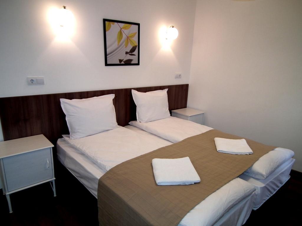 Hotel White House Veliko Tărnovo Camera foto