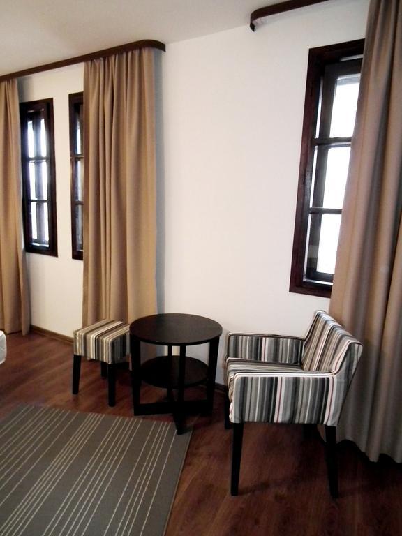 Hotel White House Veliko Tărnovo Camera foto